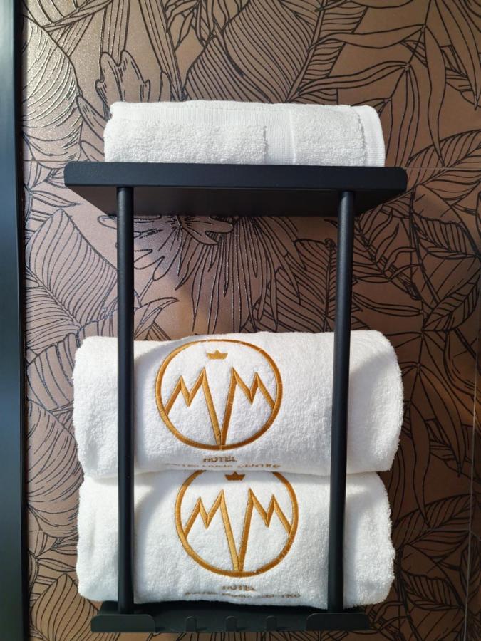 Hotel Suites Moma Centro Villanueva De La Serena Ngoại thất bức ảnh
