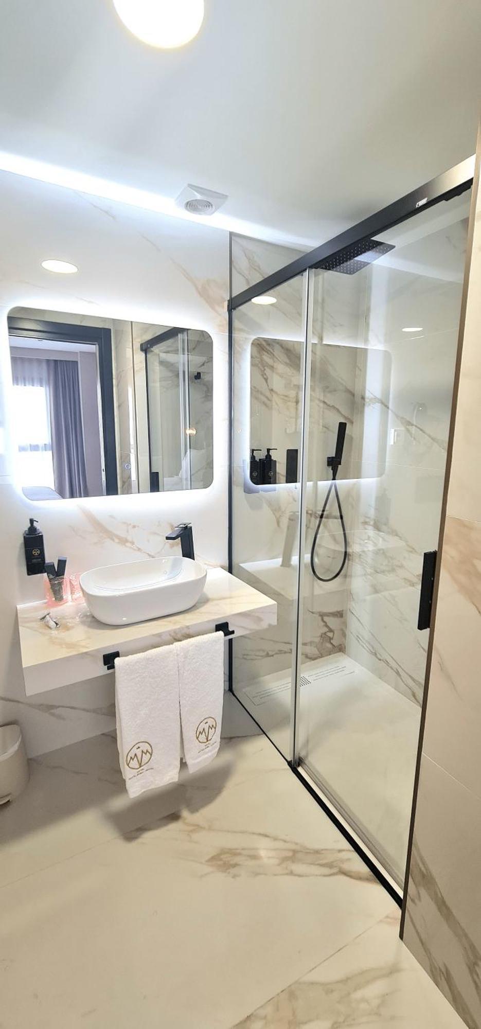 Hotel Suites Moma Centro Villanueva De La Serena Ngoại thất bức ảnh